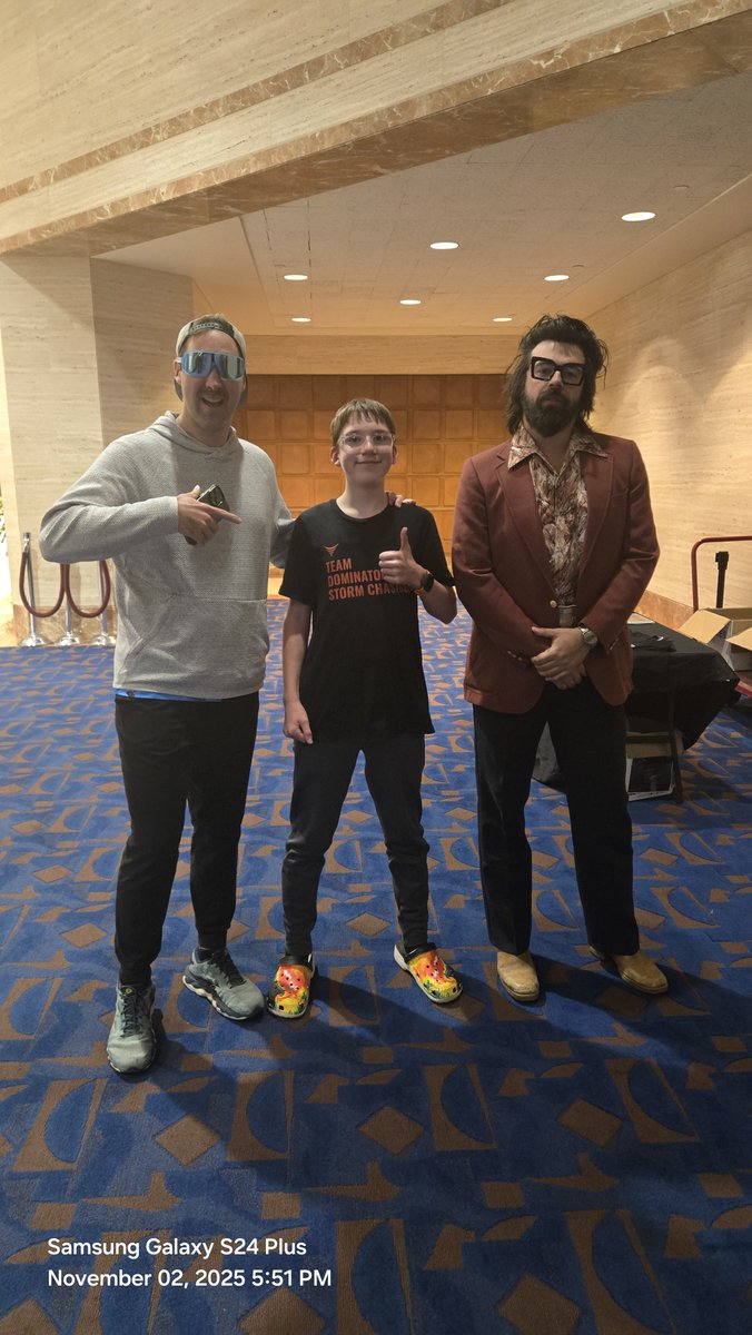 crackerjacksnr's tweet image. Awesome event @ReedTimmerUSA and thanks for the pictures @localmanweather and @StormCat5_