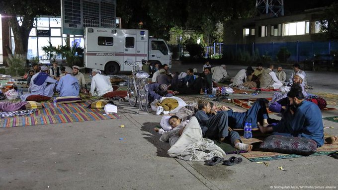 📍 Afganistán tiembla de nuevo: sismo de 6,3 en la madrugada, zona vulnerable y rescates en marcha

Más 👇 Informe #RCM #rcmet
facebook.com/share/v/1Ffnwx…