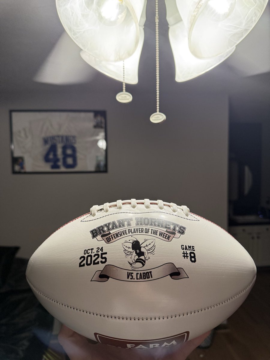 had a great game against cabot with 8 pancakes and went 4-4 on receptions with a 8 yard touchdown and also won player of the game (week 8) 

<a href="/CoachClemmensen/">Cody Clemmensen</a> <a href="/Coach_Hols/">Greg Holsworth</a> <a href="/EJLASSITER/">𝙀𝙫𝙖𝙣 𝙇𝙖𝙨𝙨𝙞𝙩𝙚𝙧</a> <a href="/Coach_SandersQ/">Quad Sanders</a> <a href="/CoachJones08/">Julian Jones</a>