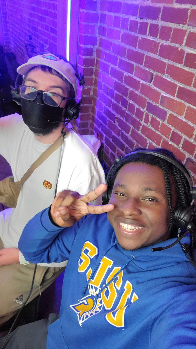 Gonna be on 2XKO Top 8 for #GBlack soon! Come watch me and <a href="/650pjdj/">PAR | PJ DJ 🎧</a> along with some NorCal talent on twitchTV/Guildhouse 😁