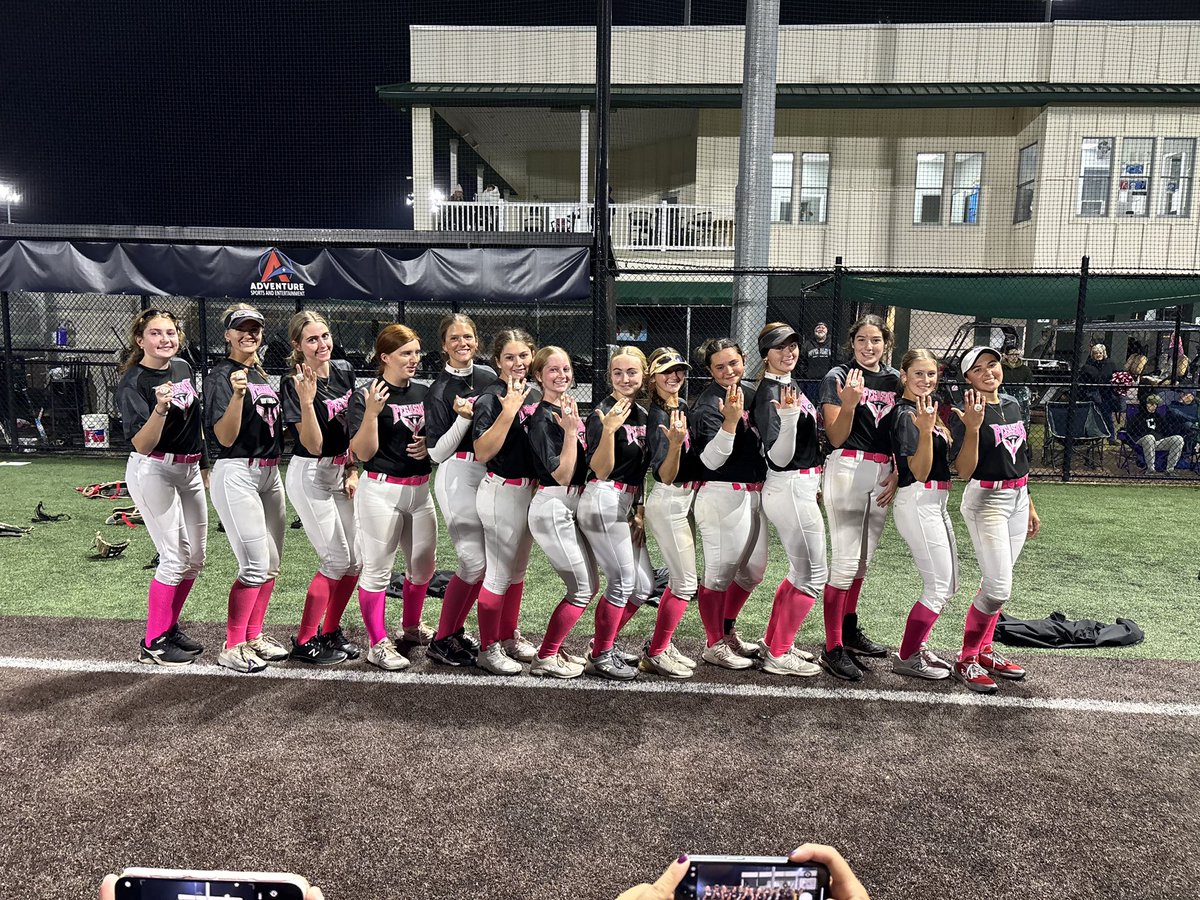 Reaghan Gatta tweet media