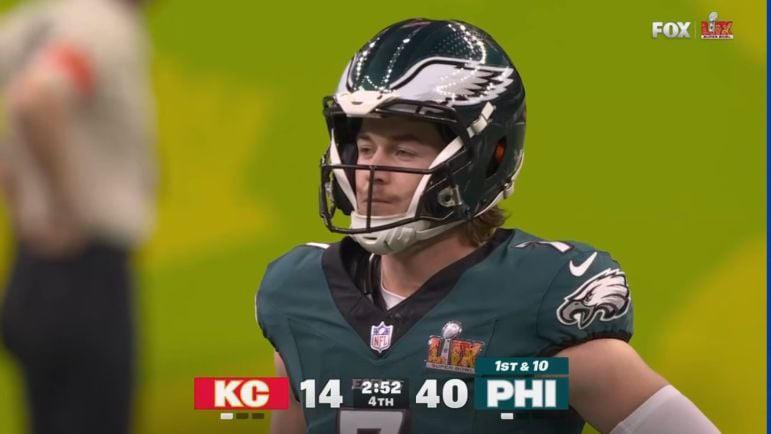PhillySalvation's tweet photo. More SB rings and snaps than Allen, Dak, Lamar, Burrow combined 🤯🤯🤯 https://t.co/YS7Mef3ZhH