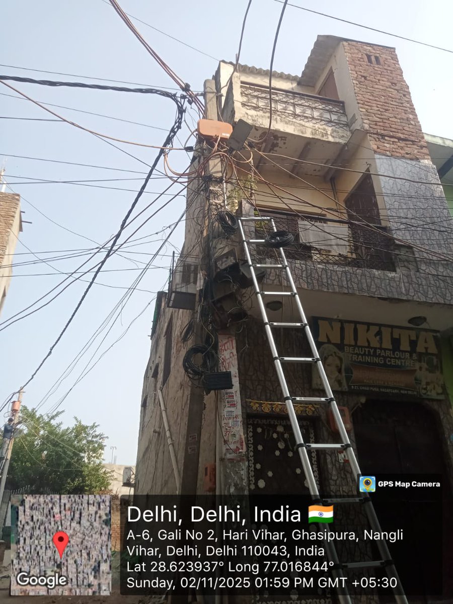 savitapawanbjp's tweet image. दिनांक:- 02.नवंबर.2025 ग्रामोदय योजना के तहत घासीपुरा गांव में LED स्ट्रीट लाइट लगवाई गई।

गांव की गलियों में अब रोशनी के साथ सुरक्षा और सुविधा दोनों का नया अध्याय जुड़ा है। यह पहल ग्रामीण विकास और जनकल्याण की दिशा में एक सशक्त कदम है।

#GramodayYojana #LEDStreetLight