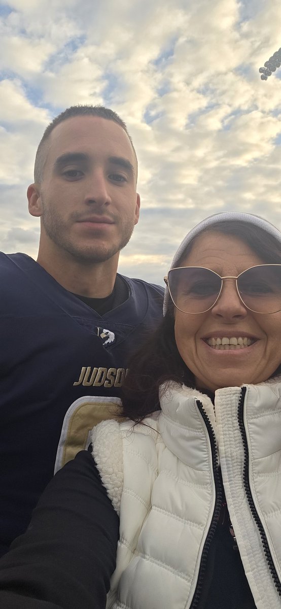 Philippians 4:13
I can do all things through him who strengthens me... thank you for always showing me kindness in a moment. I am so proud to have seen you grow in the time at JU. You will do great things and keep being your most authentic self. . <a href="/DimitriKelly1/">Dimitri Kelly</a>