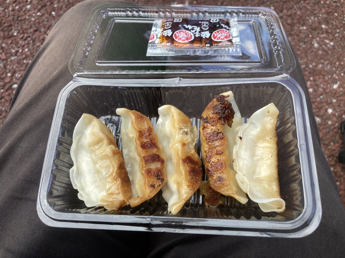 Litchi32135's tweet image. 日本大学生産工学部 桜泉祭！
自動車部は車両展示、シミュレータ体験、餃子販売やってます

お近くの方は是非！！

 #桜泉祭