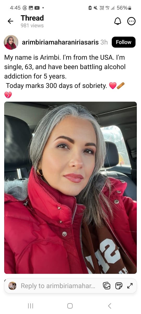 Esa red Threads... Es tan extraña.. Sospecho esta lleno de scammers.  La gente publica su estado civil, continuamente y algunos posts parecen un anuncio de *busco novi@*. Hoy Las publicaciones son de damas.... En sobriedad.  Lo veo tan extraño.