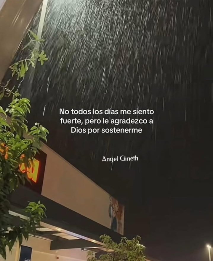 𝓐𝓷𝓰𝓮𝓵 𝓖𝓲𝓷𝓮𝓽𝓱 🇻🇪 🪽 🫶 (@gi33th_) on Twitter photo 