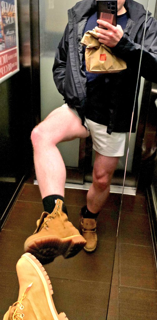 andrewwhitby's tweet photo. Shiver me #Timberlands, what a fashion statement. You'd think I'd be better at framing a picture considering I'm a #radiographer.

 #maccas #boot #shorts https://t.co/zFiKH86rS9