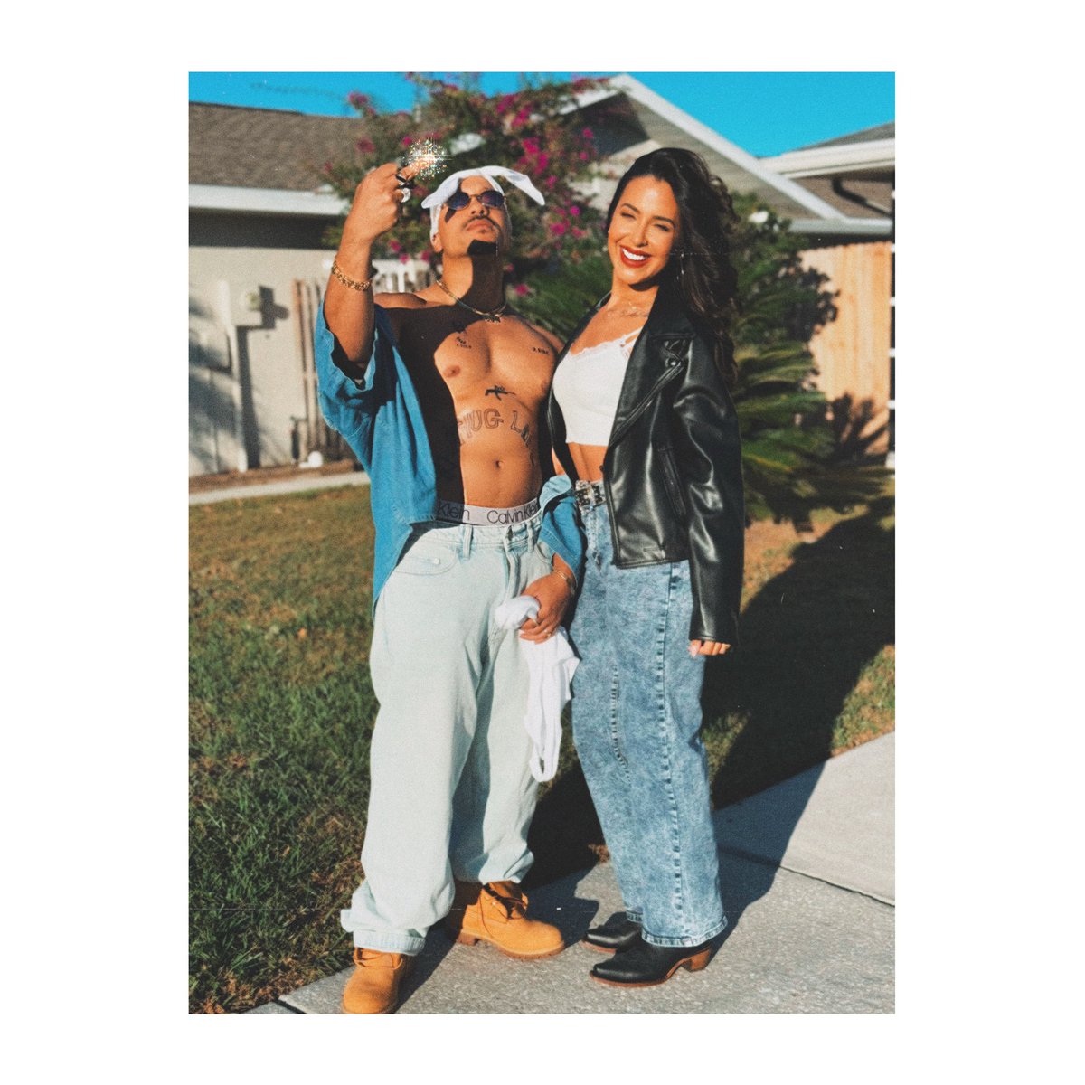 PaperBoyLife's tweet photo. ALL HALLOWS EVE.🥷🏽👑❤️
Michael Cera Aaliyah Benny The Jet and Selena went out wit Poppa Pac to go get candy and make a few people smile. EVERYDAY BELONGS TO GOD. https://t.co/pIJ77HVVAI