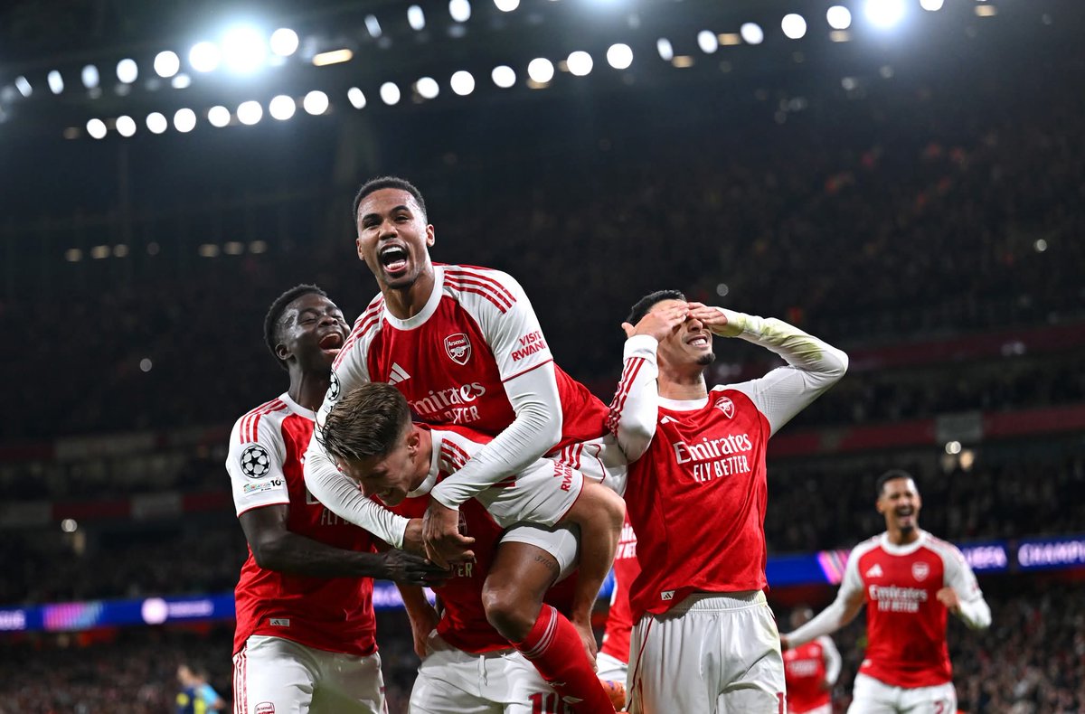 One of my favourite photos of the season so far 🤣 What's yours? #Arsenal