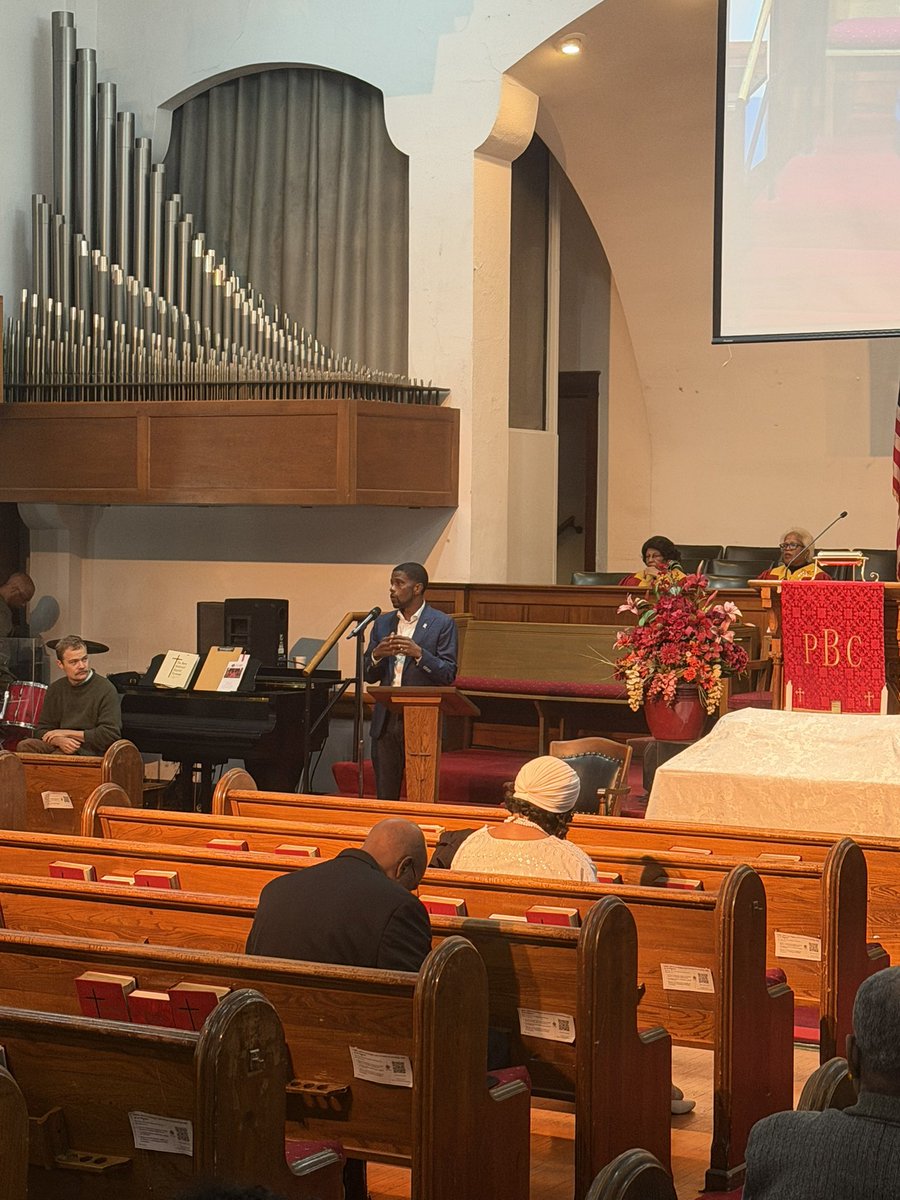 Melvin Carter tweet media