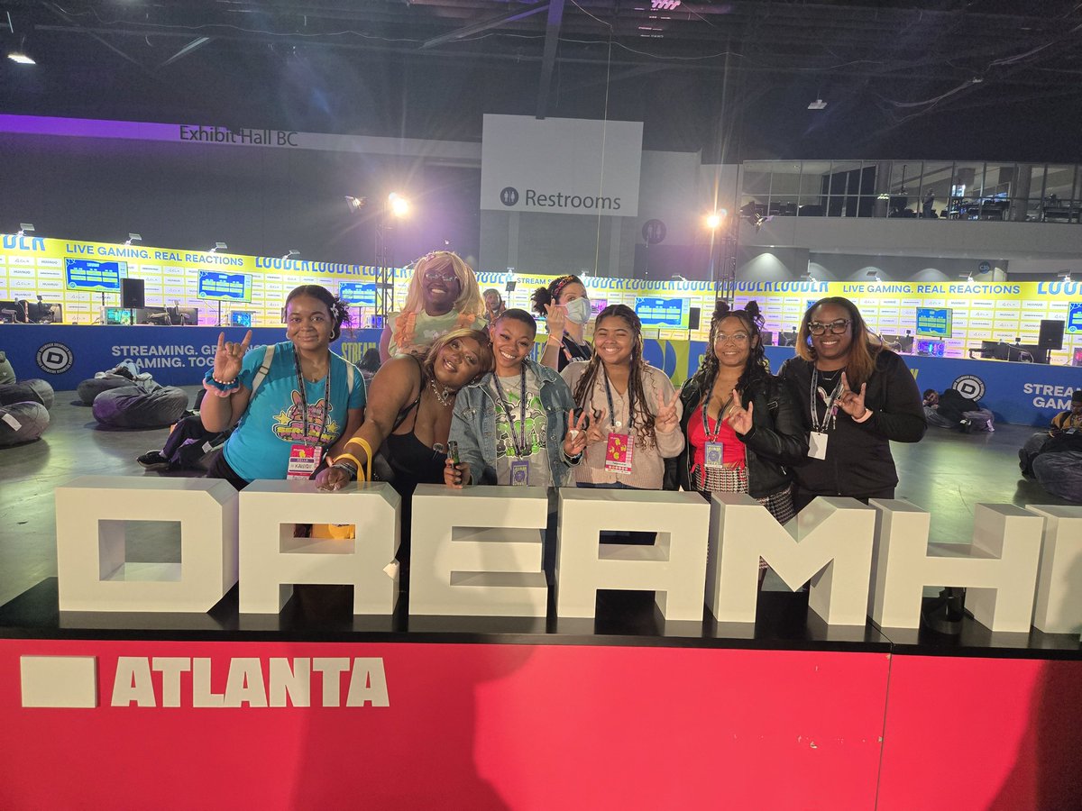 bunniigang's tweet photo. @TheRealMeAshley @BreMyselfandiii @PettiestBelle @Peachiibunss @Sunkissed_Liv @BubbleBrittB @AngelicLela @PinkSaibot @MoBunny_319 @icuddlepuffs @MaurishaMcSavvy @thewillofc @CoachG90_ @_Ahronjenee @smoke_hers @HaiMoonX GANG, GAAANGG!!! 🤘🏾🐰 @Kaisiriiz @thewillofc @MaurishaMcSavvy @smoke_hers @TamaraLuvss @kirakiradesho @_Ahronjenee @CoachG90_ 
@PettiestBelle @ToniDominique1 @PinkSaibot @AngelicLela @TheRealMeAshley @bonita_ann35449 @BreMyselfandiii @sterfryyttv https://t.co/5k0vwIHAAv