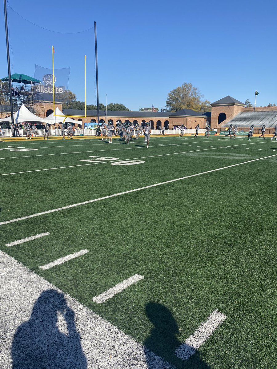 Had an amazing time yesterday down in Williamsburg Va for a game! Thank you <a href="/kjarrell5/">Kevin Jarrell</a> for the invite. Can’t wait to be back down!!

<a href="/CoachB_Randall/">Coach Bryan Randall</a> <a href="/CoachOctober/">Winston October</a> <a href="/CoachMikeLondon/">Mike London Sr. ⚔️</a>