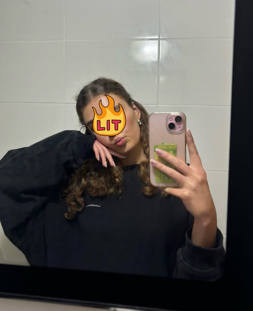 dua lipa (@idualiipa) on Twitter photo 