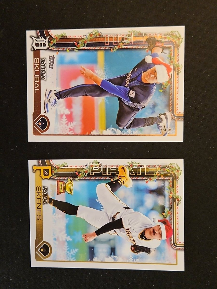 pmanzhobbycardz's tweet image. Paul Skenes &amp;amp; Tarik Skubal - Cy Young Santa Hat SP Lot - Topps 2025 Holiday Baseball 

ebay.us/m/OYO5G6 

#shortprint #toppsbaseball #toppsholidaybaseball #TOPPS #baseballcards #thehobby #whodoyoucollect #hobbyfamily #sportscards #tradingcards #cyyoung