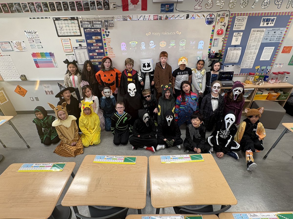 MrRussClass's tweet image. Happy Halloween 🎃 👻 from 4R! 

#Halloween