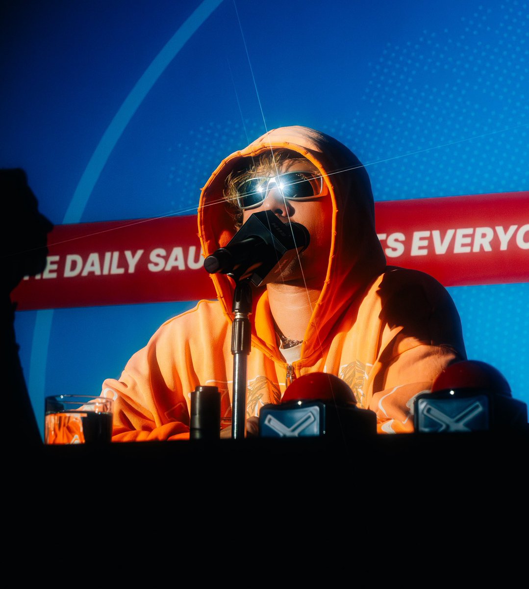 FLICKER0FCALUM IS NOT OK RIGHT NOW