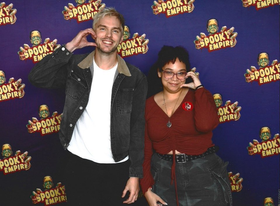 nicholas hoult aegyo now in HD 😊