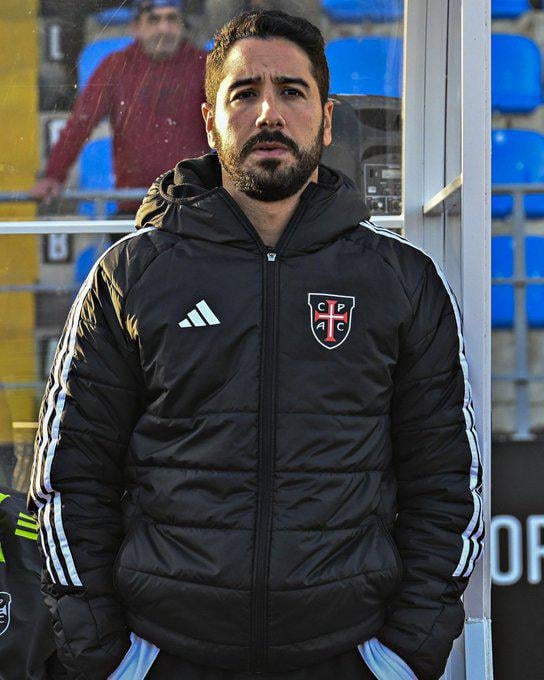 cant_ferencias's tweet photo. 🚨 NOTÍCIAS DE ÚLTIMA HORA 🚨

🚨 João Pereira pode estar perto de ser o próximo treinador do Wolverhampton, segundo avança a @cmjornal https://t.co/4NjopkfWxc