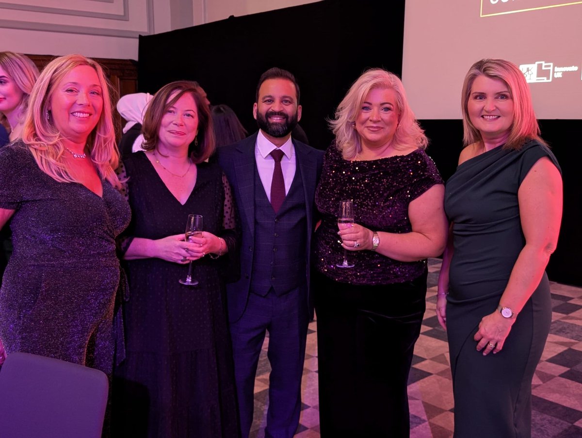 Lorraine Martin tweet media