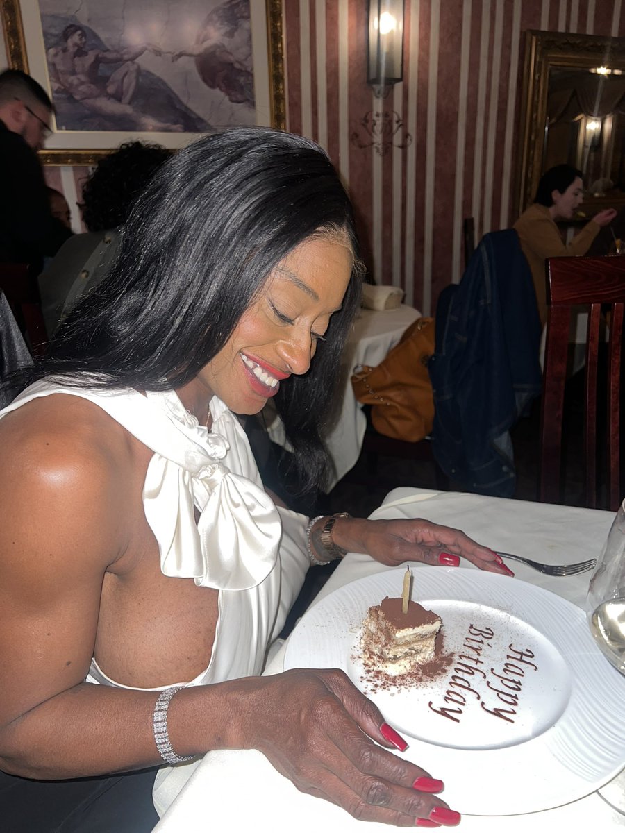 kelliprovocateur tweet media