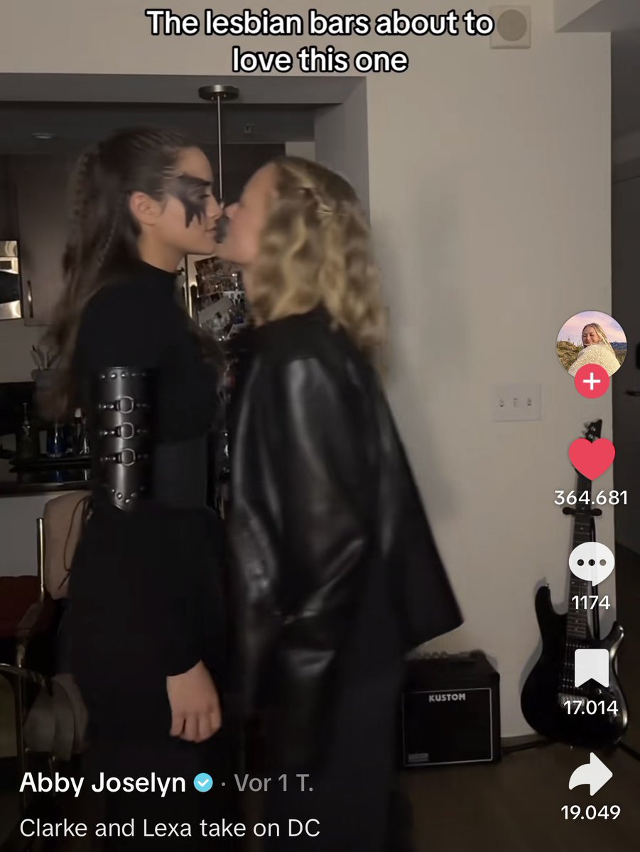 barbieskarina's tweet image. clexa tiktok with over 360k likes in 2025 oh I LOVE to see it!!!!