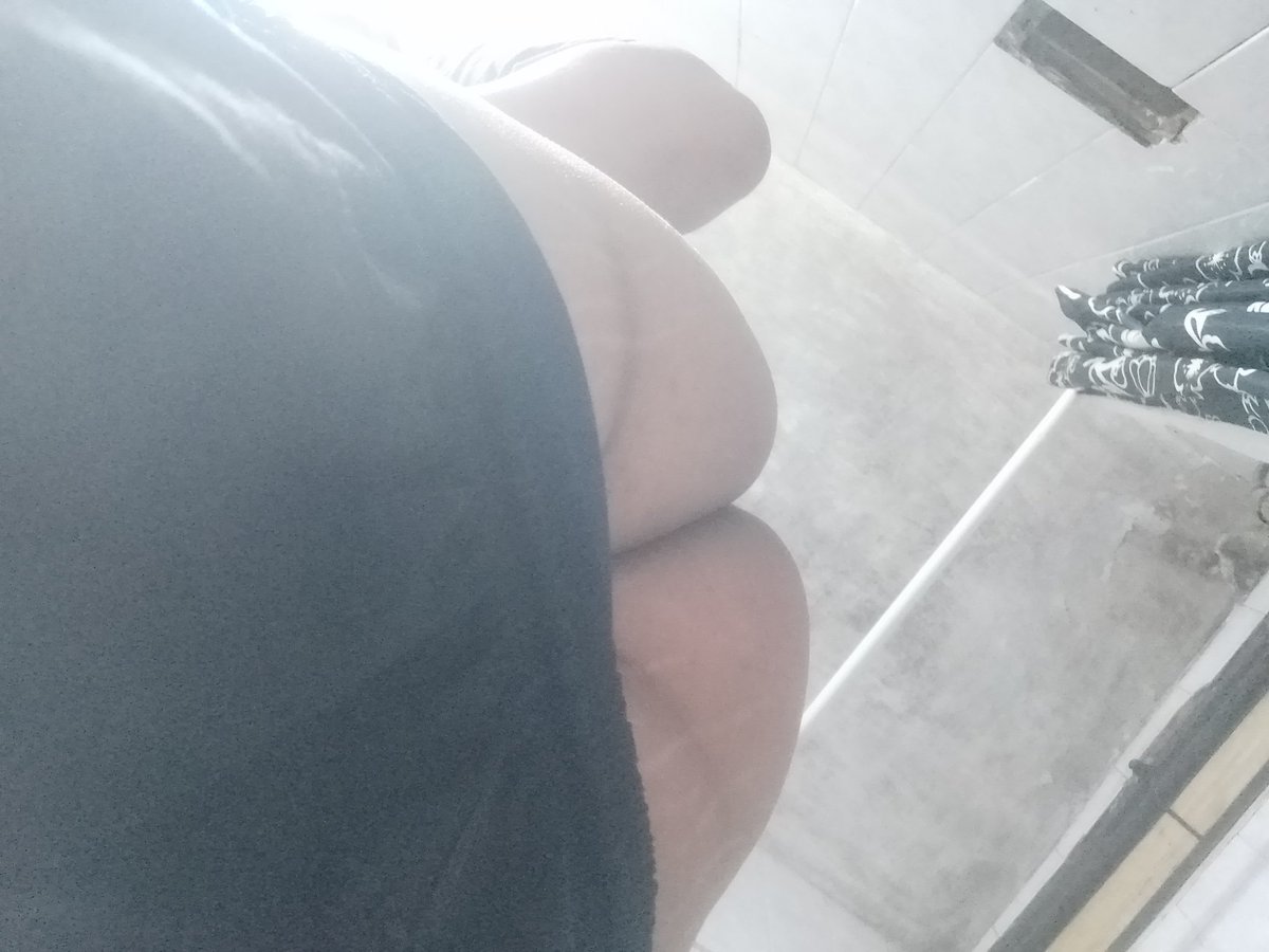 PPutit067486's tweet photo. Donde me puedo sentar? https://t.co/smWLorsMtw