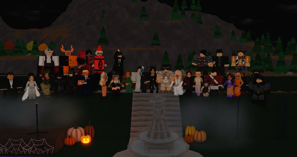 MatteoHall_'s tweet image. After many cancellations and rescheduling issues, the Halloween party finally took place. Thank you to everyone who attended this amazing event!