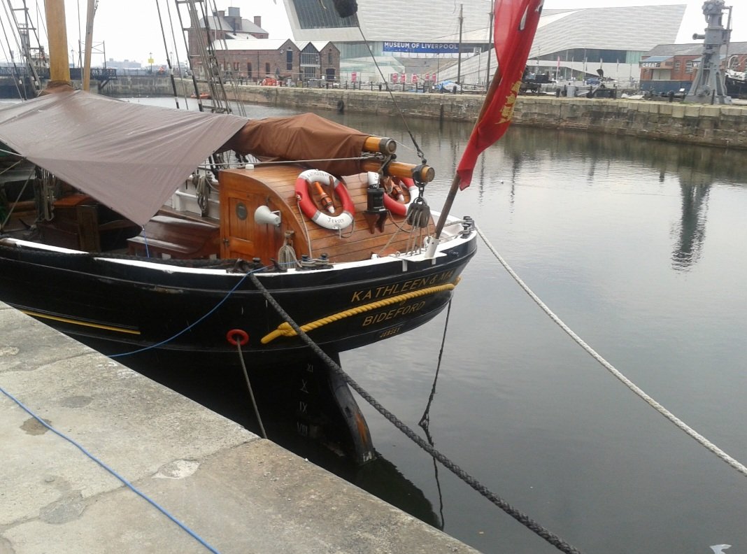 mankev3's tweet photo. @Classicbritcom @seventiesuk She was moored in Liverpools Albert doc. I took these 10 years ago. https://t.co/D9Z3NAcsr9