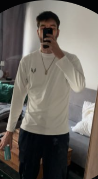 milan👁️⃤ tweet media