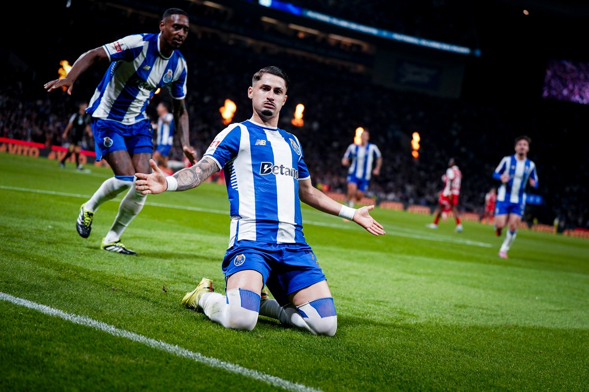 O único deslize que vão ver hoje 🫤

#FCPSCB #SeguimosJuntos