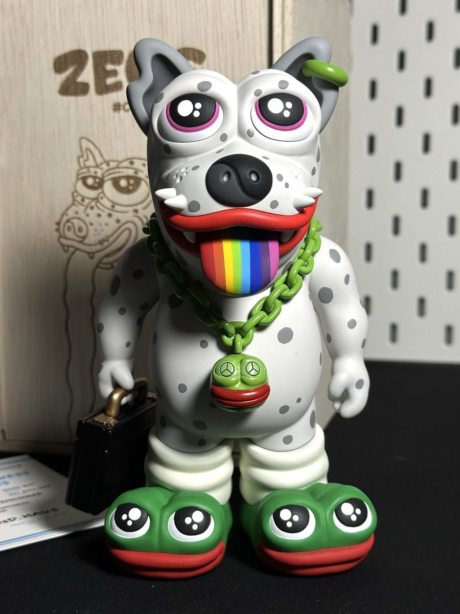 CSWONG18's tweet photo. Who is that with the rainbow tongue? 🌈 👅
Is ZEUS, PEPE's Dog.

$ZEUS #CC8  IS BORN TO BE A LEGEND. IT IS DESTINED.

 $ZEUS CA: 0x0f7dc5d02cc1e1f5ee47854d534d332a1081ccc8
Now Mcap: $1.13m
NFA DYOR https://t.co/J1QdQPJGQQ