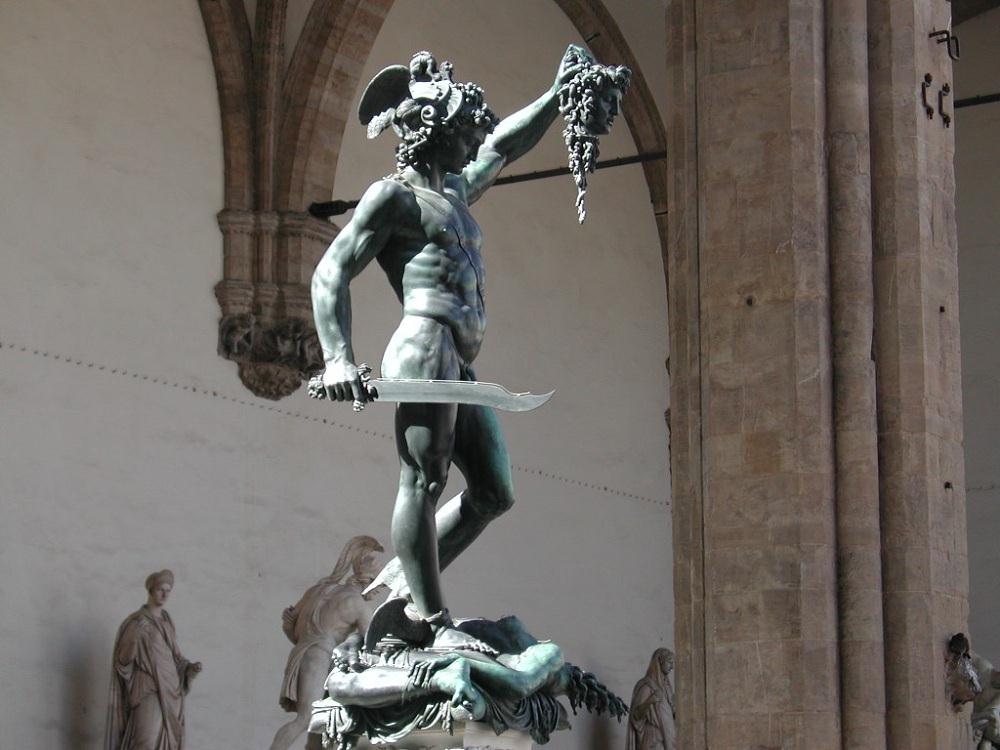 insighthdc's tweet photo. Benvenuto #Cellini
⭐️⭐️⭐️⭐️⭐️⭐️⭐️⭐️⭐️⭐️
Ο Περσέας κρατά το κομμένο κεφάλι της Μέδουσας.
§
Πρόκειται για ένα χάλκινο γλυπτό που δημιούργησε κατά την περίοδο από το 1545, έως το 1554 και είναι ένα από τα πιο διάσημα έργα του. https://t.co/WIJfvIvTLL