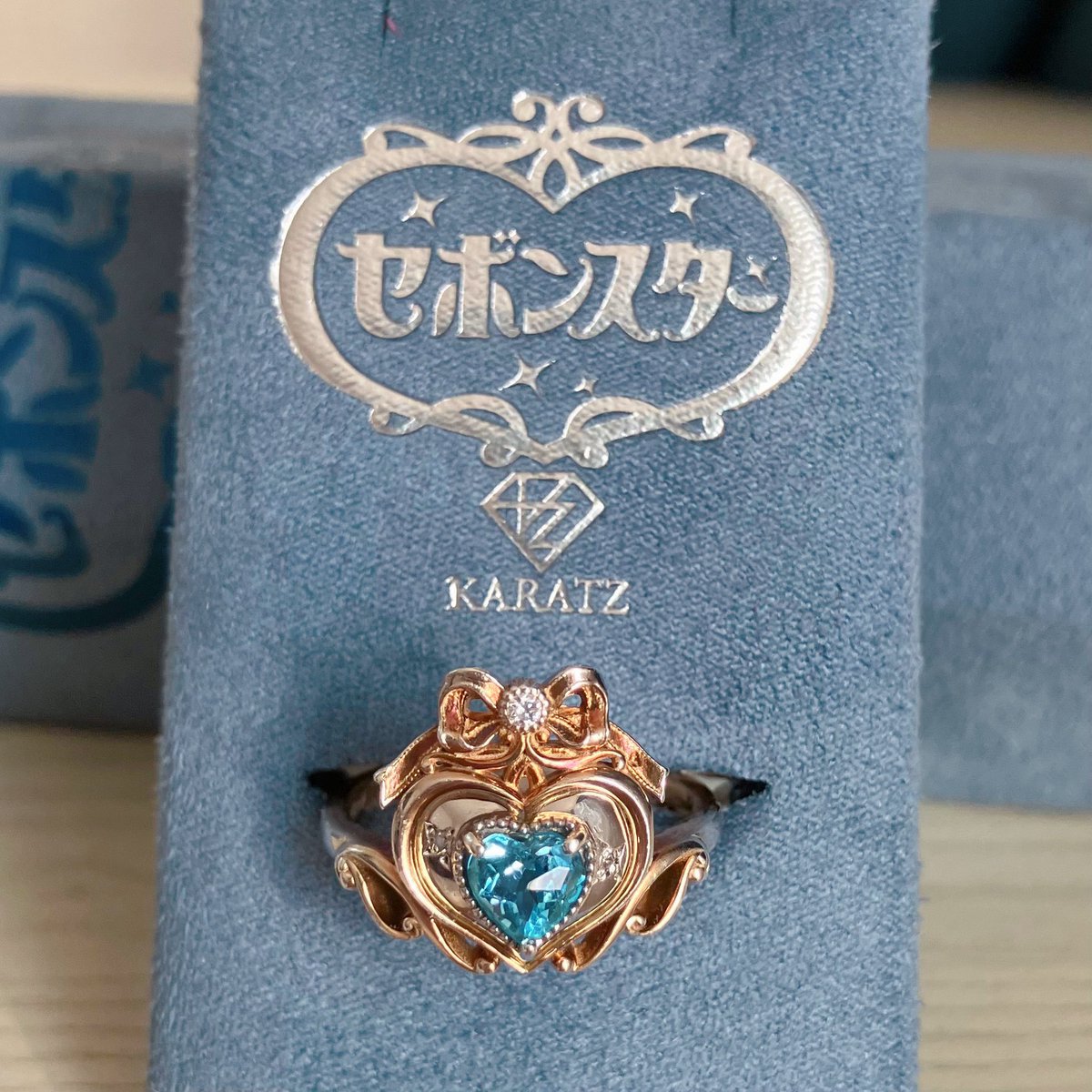 コレクション AUTHENTIC&UNIQUE JEWELRY Unique emerald and diamond choker | 蕭邦 | 獨一無二祖母綠配鑽石