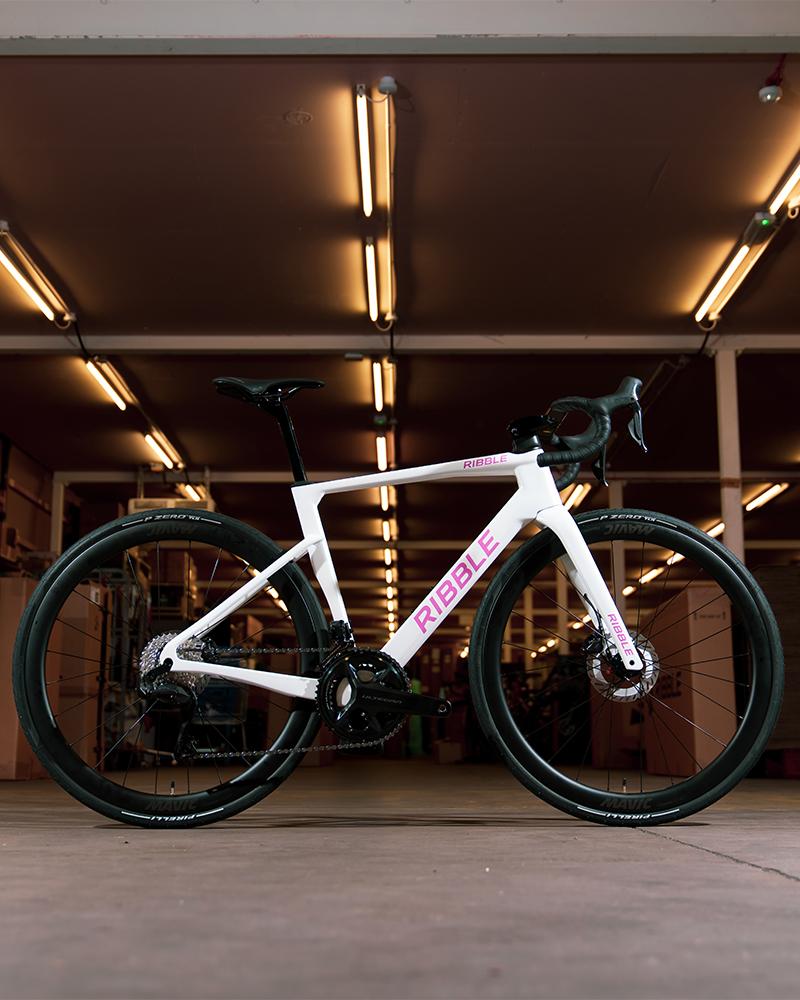 RibbleCycles's tweet image. Performance, personalised. 💗

ALLROAD SL R Custom Colour - the perfect mix of speed, comfort, and style.

#RibbleAllroad #RideWithoutLimits #BuiltYourWay