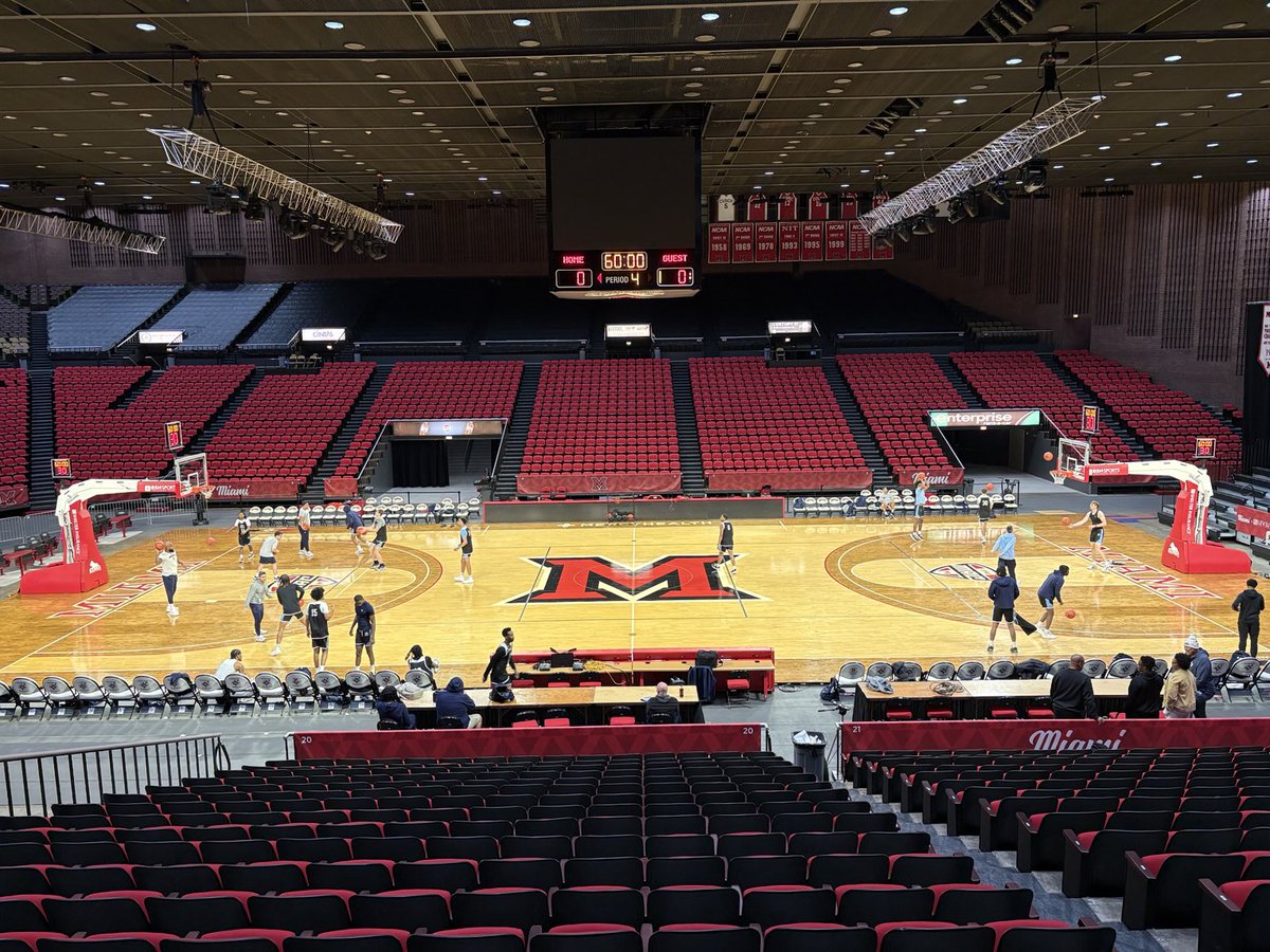 Shoot around in Oxford, Ohio. One more sleep Monarch hoop fans!