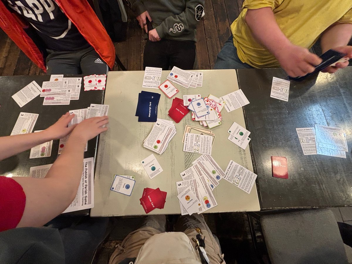 shelikhoo's tweet photo. Many of my friends first hesitate to play it once heard its name, thinking, how interesting could a game about publishing papers be? This theory, luckily, is falsifiable. https://t.co/dboZXh64T8