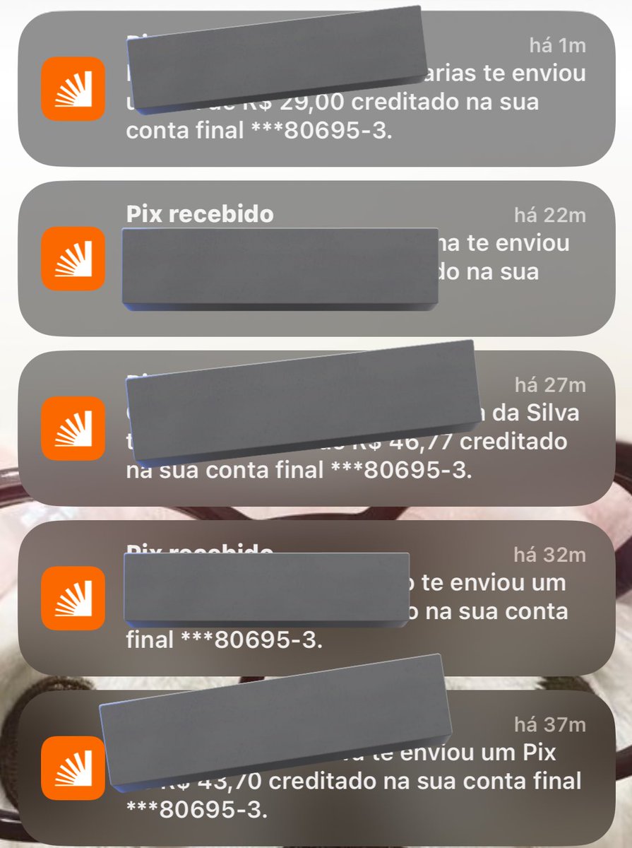 loabebeth's tweet image. cada mês que se passa ganho mais dinheiro OBGDA LEI E A MIM RSRSR 🙂‍↕️