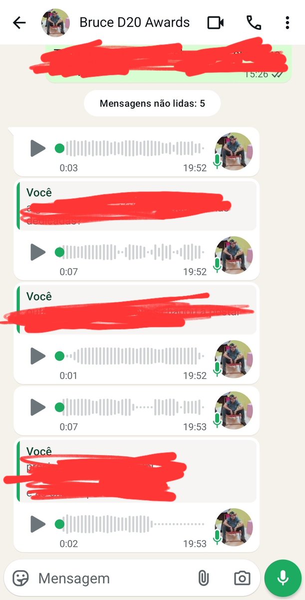 Que tipo do pessoas faz isso numa conversa?

Heim, <a href="/toomanygoblins/">Bruce criador de #InvazoresRPG</a> ???