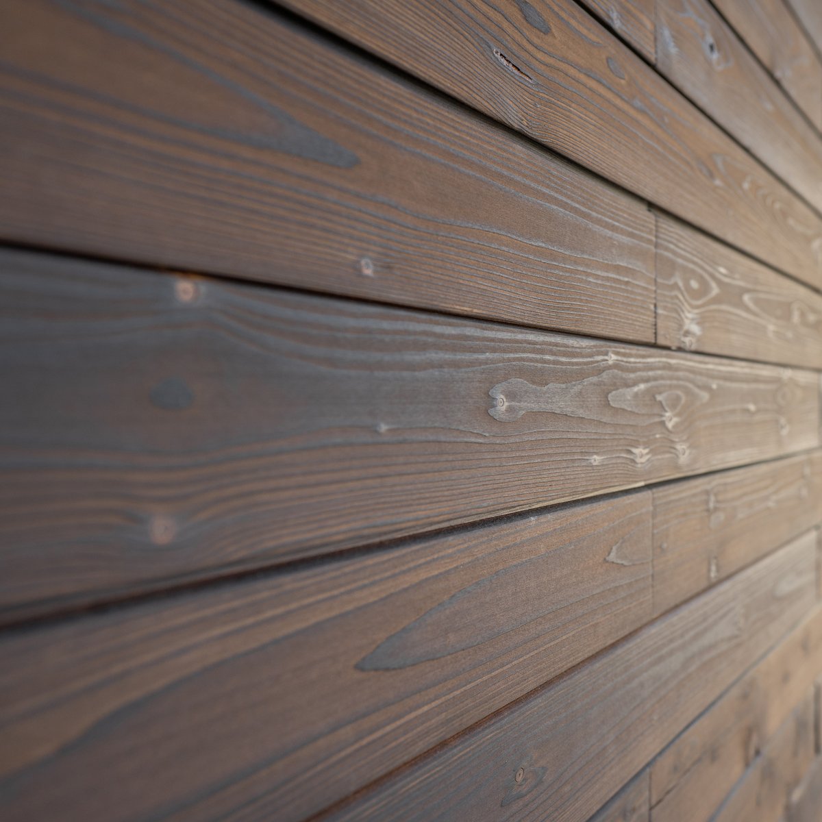 Audrini_Living's tweet image. Shou Sugi Ban once protected Japanese homes from fire. Today it protects against weather and time.#HistoryOfDesign #Timber #Cladding Visit tinyurl.com/4f239pvh