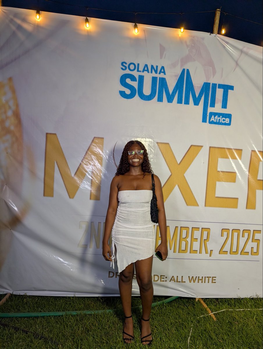 Ada_ezemba's tweet image. Had an amazing time at the Solana Summit All-White Mixer! 
I Met a few @use_stream users and it honestly made my night.

Nothing beats meeting the people you’re building for and getting so much love back.

Proud of this community 

Thank you  @SuperteamNG @solflare