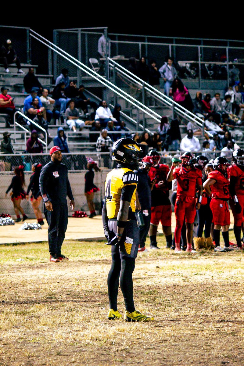 mariholt2_'s tweet photo. Regular season highlights. Time to lock in for the playoffs and take it home #AGTG🙏

@AthleticsDrew @LACitySection @CIFLACS @latsondheimer @CoachP1311 @CitySectionVlog @CoachJTorres29 @CoachFin_ @adamgorney 

🎥 - https://t.co/PnUDemReJY https://t.co/NCroD8ypLy