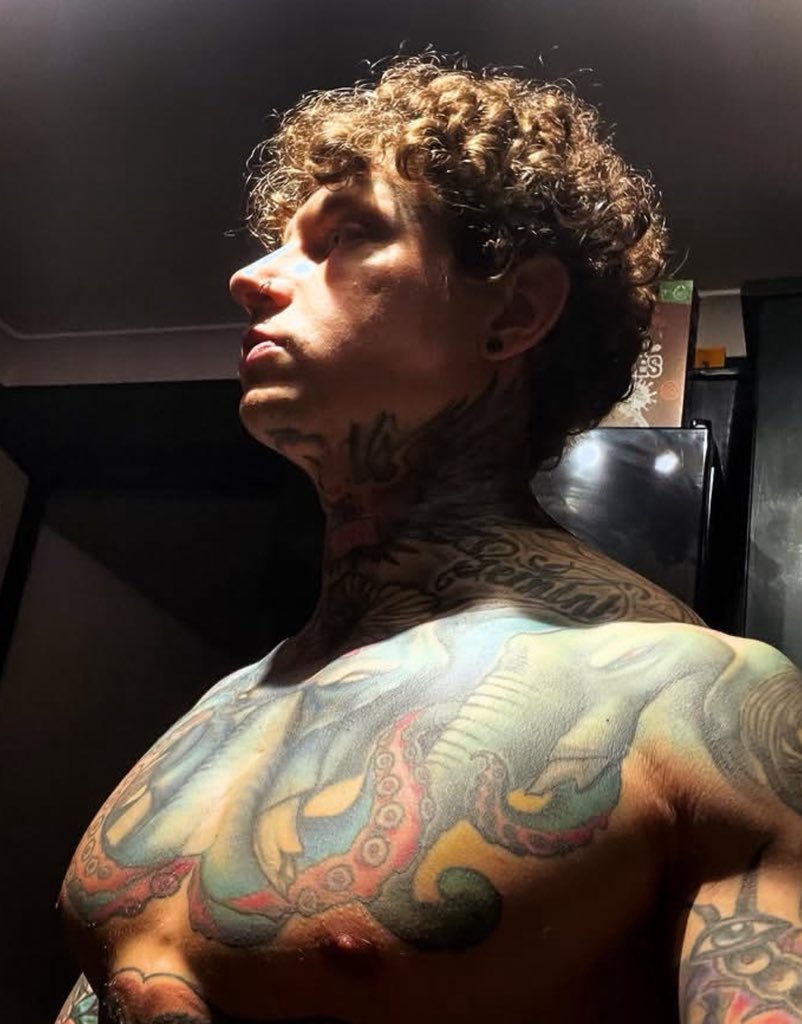 DecayedRage's tweet image. — @NessVicious