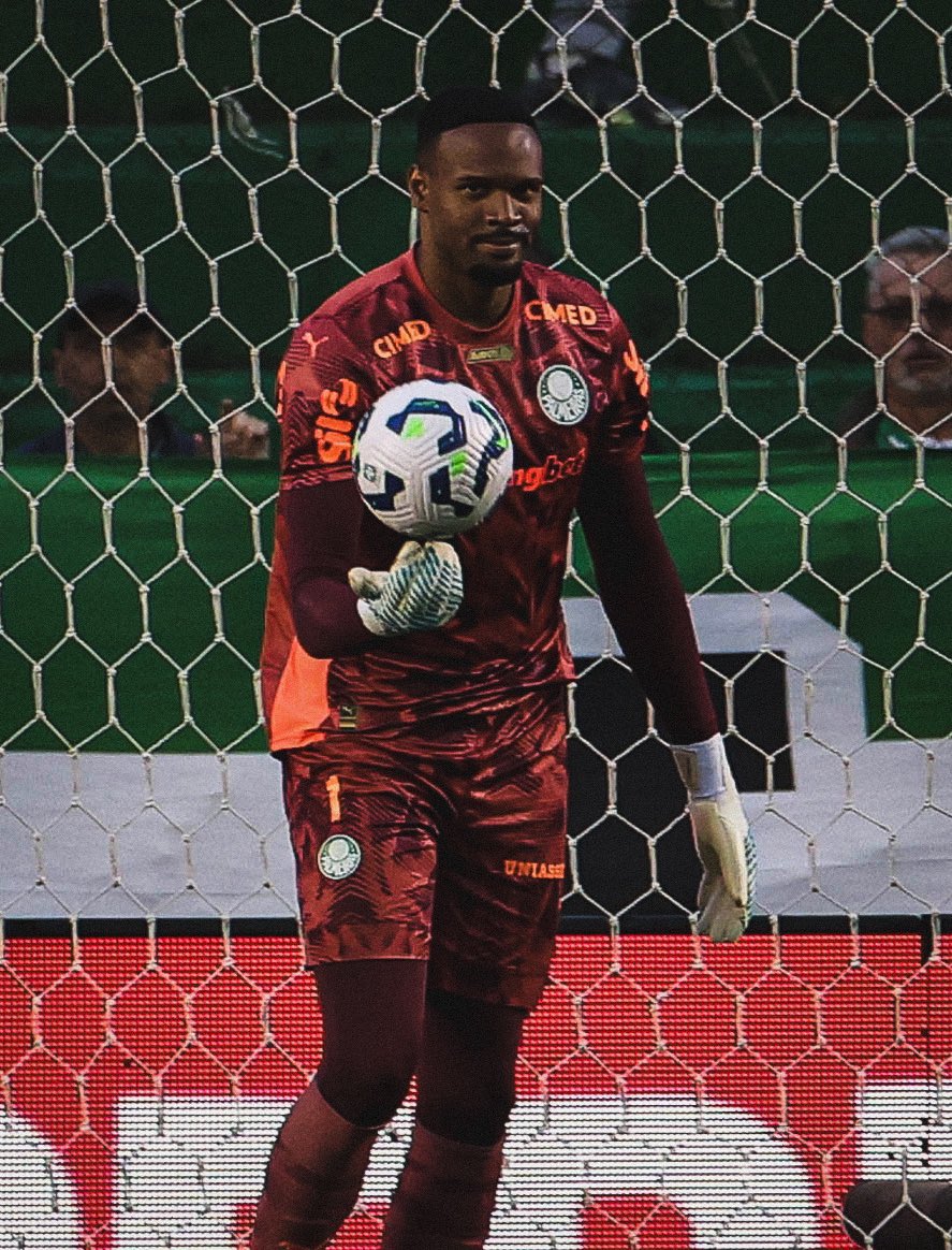 Caros Miguel dos Santos Pereira, senhoras e senhores.