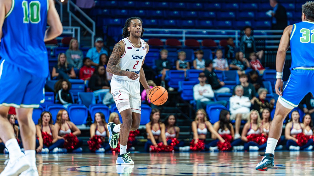 SouthAlabamaMBB's tweet image. Happy Birthday 2️⃣

#LSF | @Chaze_2 | #BurnTheBoats