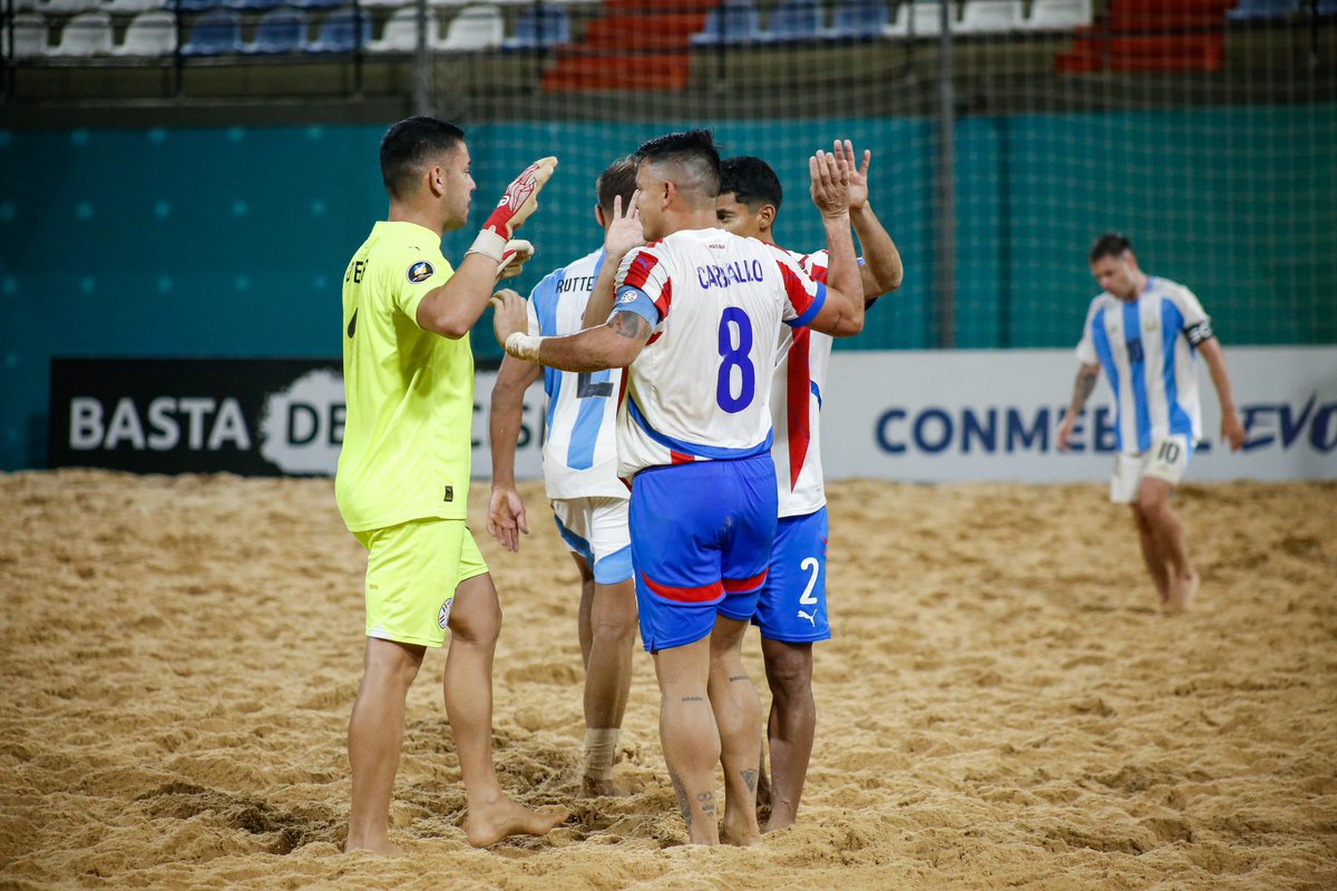 Cierre exitoso de la CONMEBOL #LigaEvoluciónFP – Zona Sur.

Con el torneo concluido, la CONMEBOL reafirma su compromiso con el desarrollo y el fortalecimiento del fútbol playa en Sudamérica, en donde los Albirrojos volvieron a alzarse con el título.

Todos los detalles  acá 🗞️: