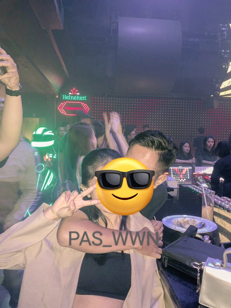 Kita adalah pasutri dengan body slim fit 🤭.