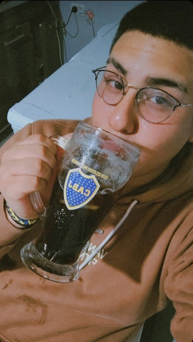 Tifosi_Bostero's tweet image. Me dicen como quedo riber? 
JSKAKSKSKSKSKS SON DIMINUTOS 

#BOCA #RIBER #DIMINUTOS #B #BocaJuniors