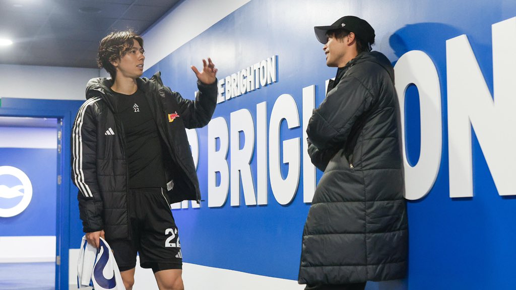 花*様 ブライトン アンセムジャケットネイビーS 選手支給公式 ニューバランス『アンセムジャケット』販売のお知らせ｜ニュース｜FC