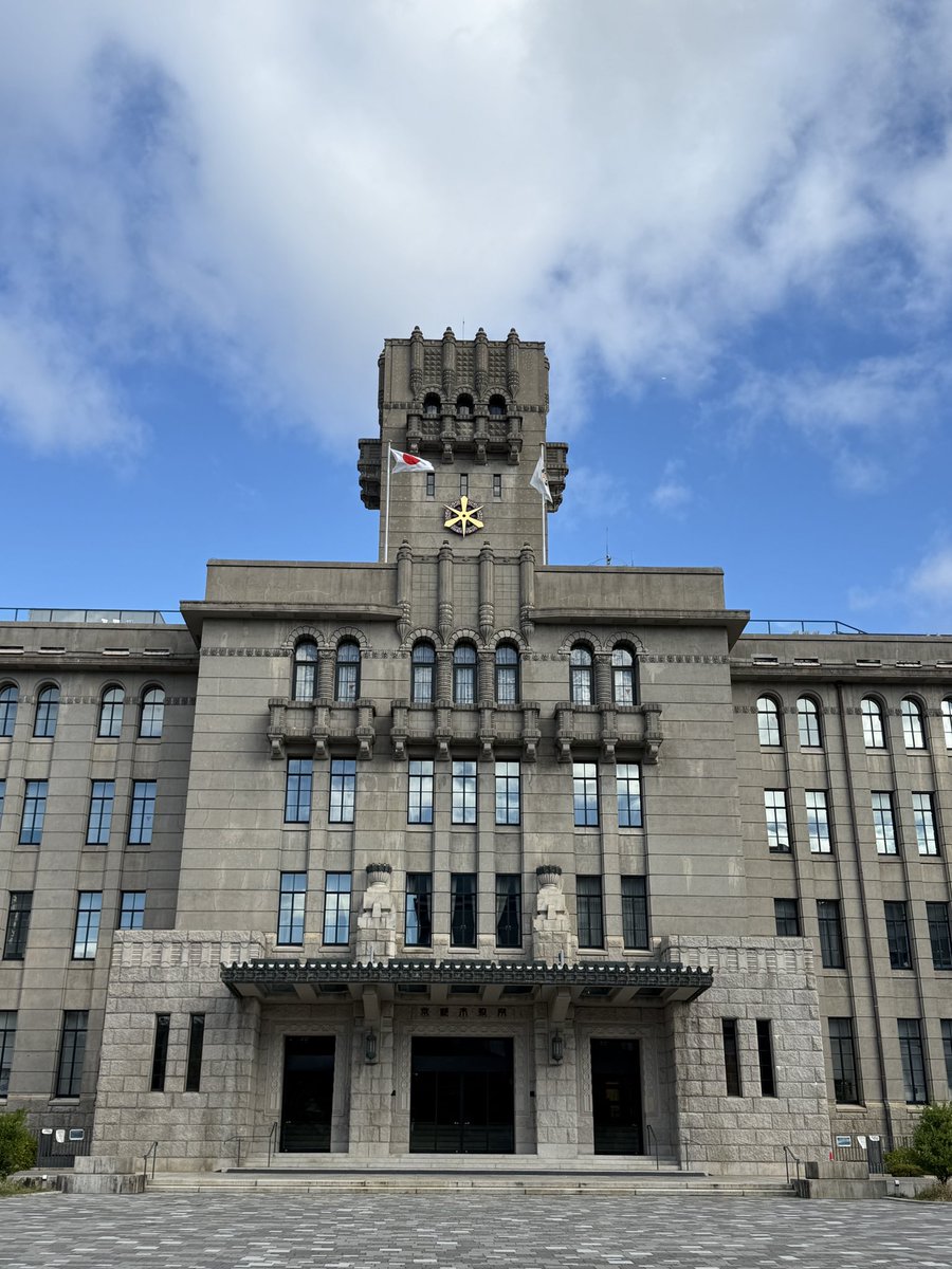 フィレンツェ 凱旋門 共和国広場のメリーゴーランド | イタリア